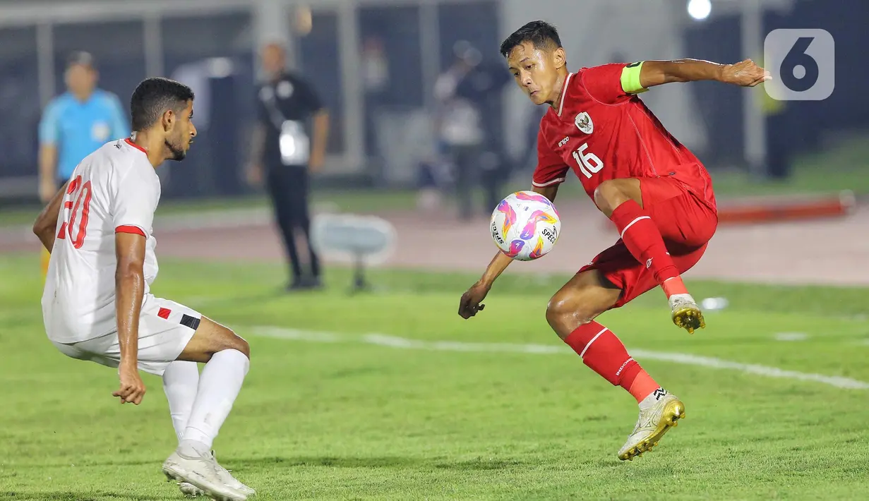Sebelumnya, laga kedua timnas berlangsung sengit. (Liputan6.com/Angga Yuniar)