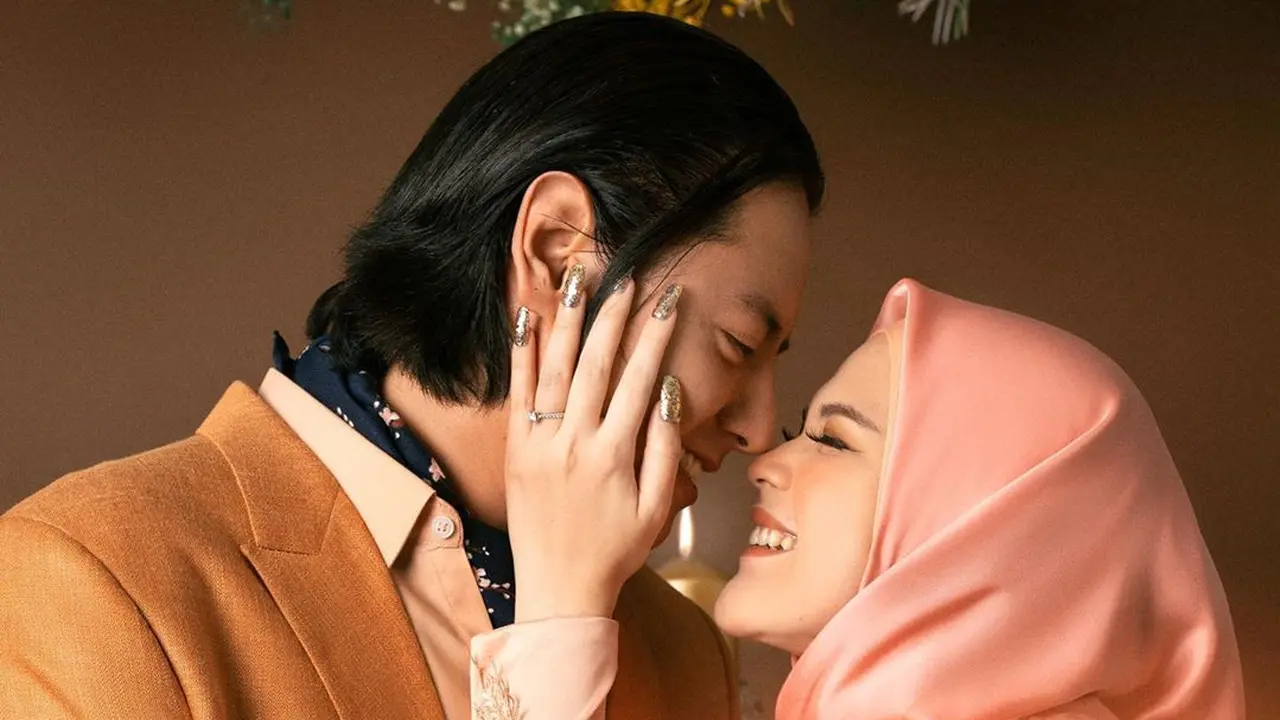 Cut Meyriska dan Roger Danuarta. (Foto: Winston Gomez, dari Instagram @cutratumeyriska)