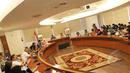 Suasana pertemuan Mendag Rachmat Gobel dan Asosiasi Pengusaha Indonesia (Apindo) di Gedung Kemendag, Jakarta (13/4/2015). Kerjasama Kemendag dengan Apindo untuk meningkatkan target ekspor dan penguatan pasar dalam negeri. (Liputan6.com/Helmi Afandi)