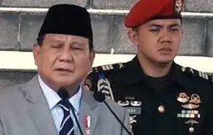 Potret Mayor Teddy bersama Prabowo (Sumber: Imparsial)