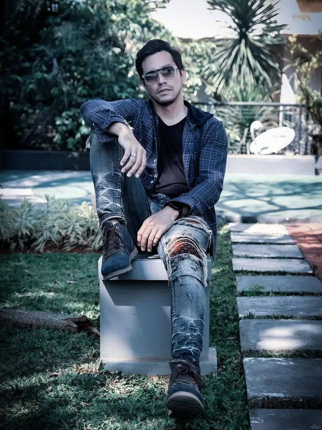 Darius Sinathrya. (Foto: Instagram @darius_sinathrya)