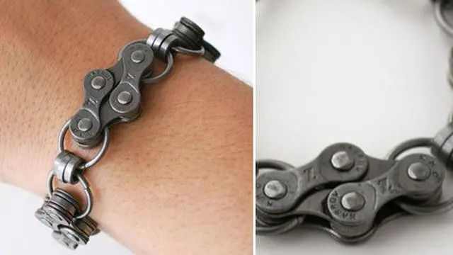 6 Gelang yang Dipakai Cewek Ini Absurd, Bentuknya Bikin Geleng Kepala
