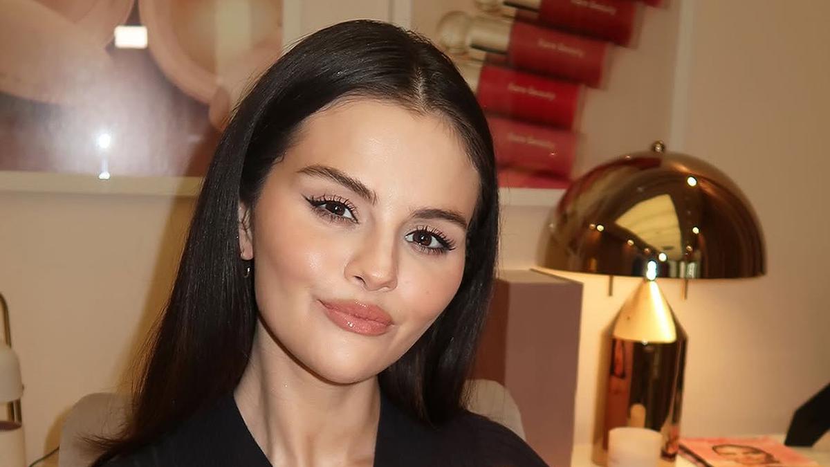 Tak Hanya Bersinar di Panggung, Tapi Juga di Hati, Kisah Yayasan Selena Gomez dan Tiga Selebriti Indonesia
