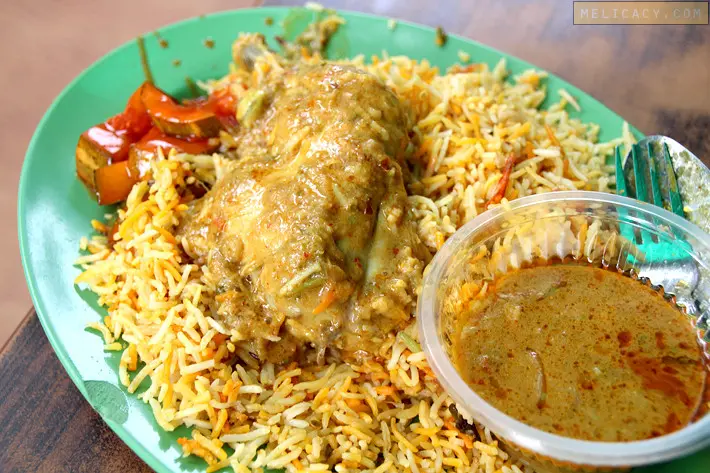 Nasi biryani, kuliner Singapura. (Sumber Foto: blog.omy.sg)