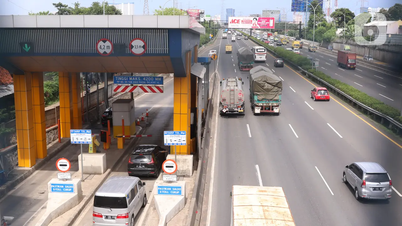 Kementerian PUPR Siap Terapkan Teknologi Transaksi Pembayaran Tol Non-Tunai Tanpa Sentuh