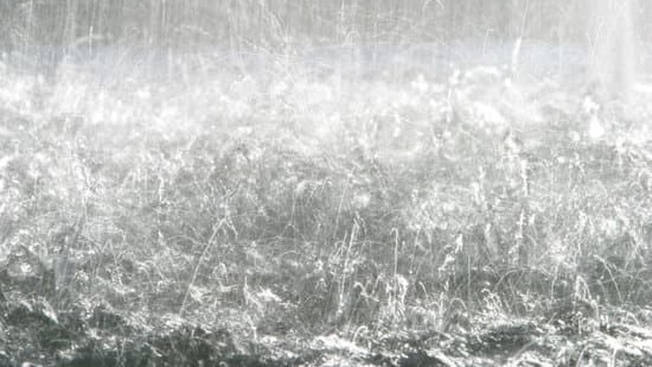 ilustrasi hujan deras.