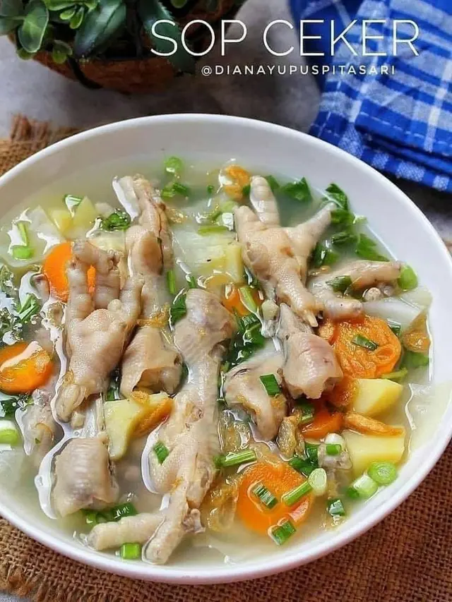 Semangkuk sop ceker