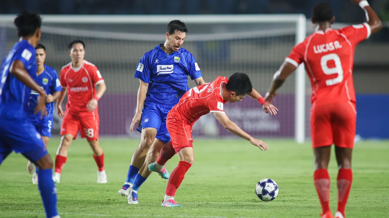 Persib Bandung Vs The Cong-Viettel, Thom Haye