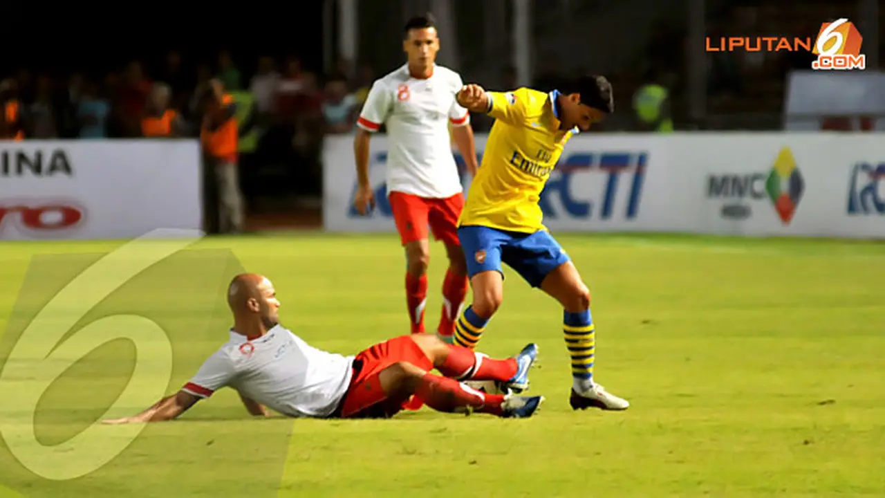 van-dijk-130715a.jpg