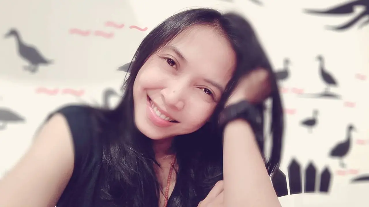 [Bintang] Masih Muda, Ini 8 Foto Cantik Ruth Marini Pemeran Sinto Gendeng