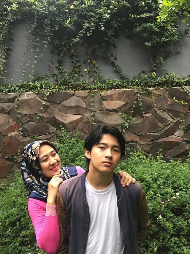 Gusti Rayhan Ingin Farhat Abbas Tonton Film Dilan 1990 