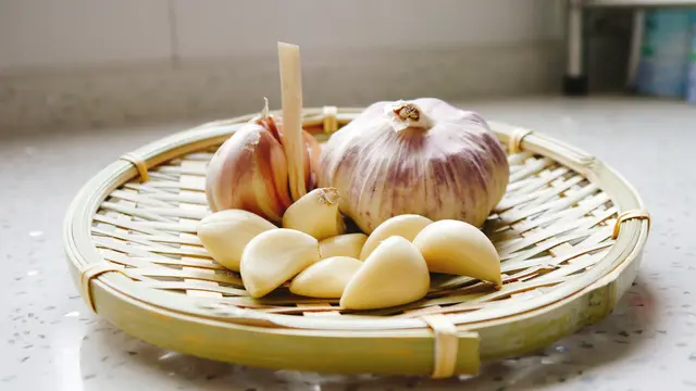Bawang Putih