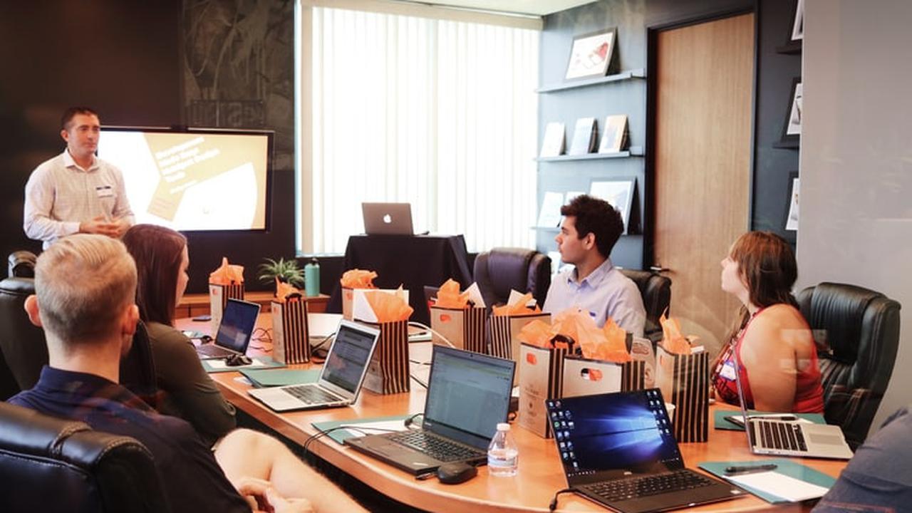 Ilustrasi sukses. Credit: unsplash.com/Campaign