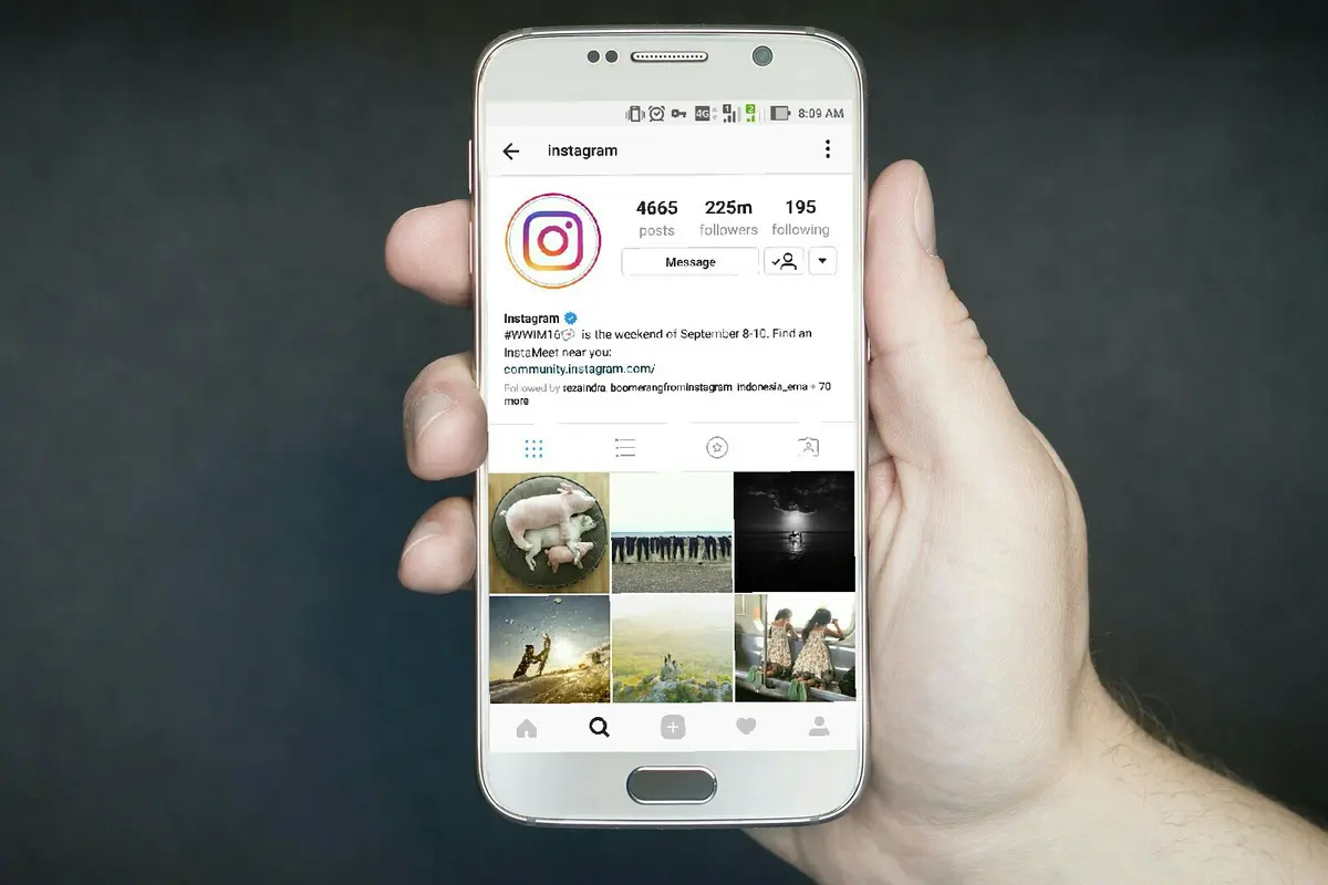 Ilustrasi Instagram di Smartphone Android. Liputan6.com/Mochamad Wahyu Hidayat