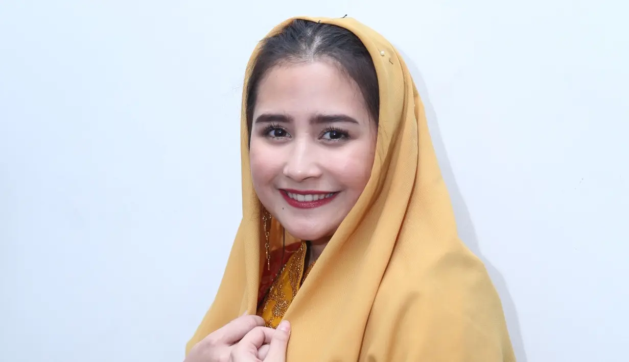 Prilly Latuconsina