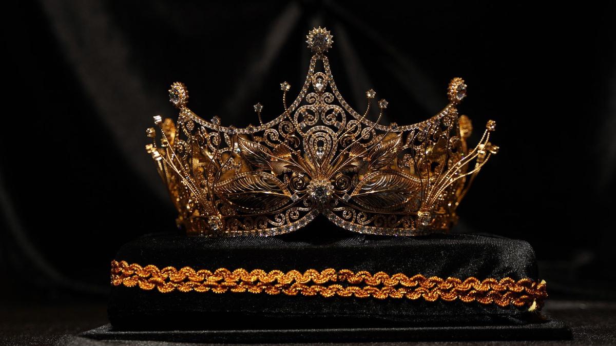 Mahkota Baru Miss Universe Indonesia 2025 yang Penuh Doa