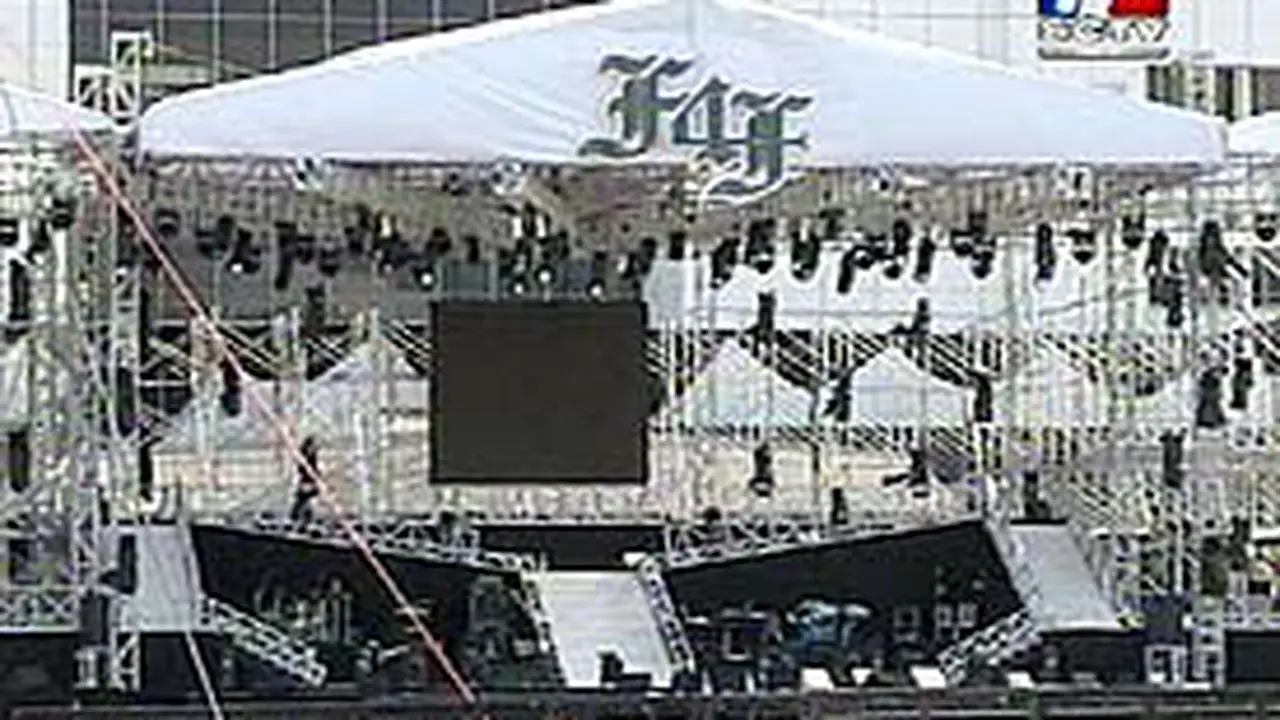 100103cF4.jpg