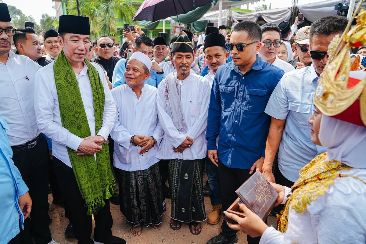 Jokowi silaturahmi ke Pondok Pesantren Nurul Qodiri, Lampung Tengah