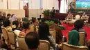 Suasana rapat kerja Kementerian Perdagangan (Kemendag) 2018 di Istana Negara, Jakarta, Rabu (31/1). Dalam Sambutannya Jokowi meminta agar perdagangan Indonesia harus bisa bersaing dan tembus pasar international. (Liputan6.com/Angga Yuniar)