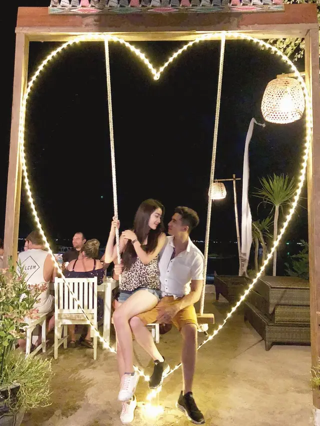 [Bintang] Verrell Bramasta dan Natasha Wilona