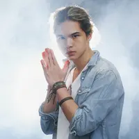 Eksklusif Dul Jaelani (Fotograger: Bambang E Ros, Digital Imaging: Muhammad Iqbal Nurfajri/Fimela.com)