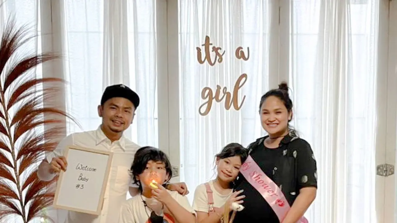 7 Momen Baby Shower Istri Wendi Cagur, Unggkap Jenis Kelamin Buah Hati