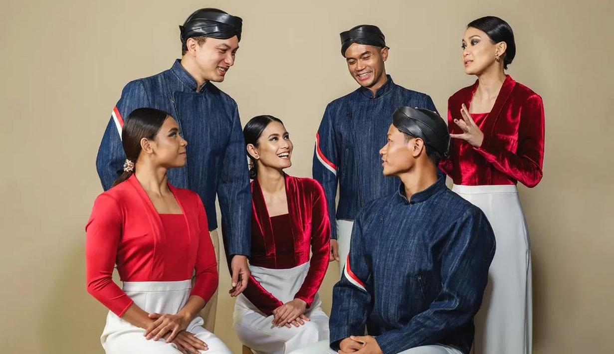 Dikutip dari akun media sosial tim Indonesia, desain seragam ini terinspirasi dari sosok pelukis asal Jawa, Raden Saleh. (Dok. NOC Indonesia)