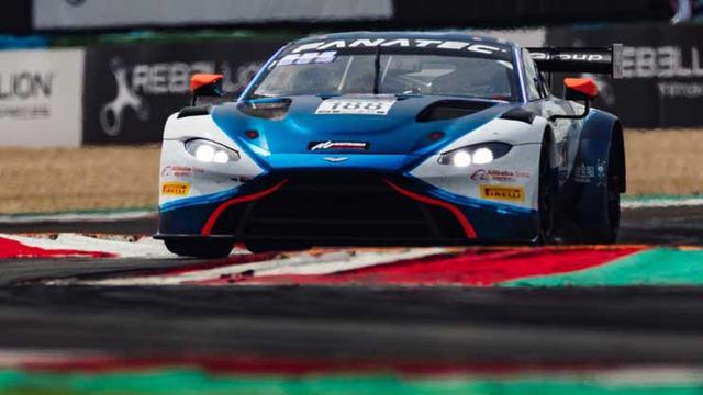 Aston Martin Vantage AMR GT3