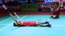 Ganda putra Indonesia, Fajar Alfian/M Rian Ardianto merayakan kemenangan usai melawan Liu Cheng/Zhang Nan (China) pada 8 besar Indonesia Open 2018, Istora GBK, Jakarta, Jumat (5/7). Fajar/Rian unggul 21-18, 18-21, 25-23. (Liputan6.com/Helmi Fithriansyah)