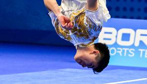 Dia berjuang melawan rival dan kondisi cedera. (Ishara S. KODIKARA/AFP)