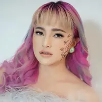 Marshanda (Foto: Instagram/uliayodo_makeup)