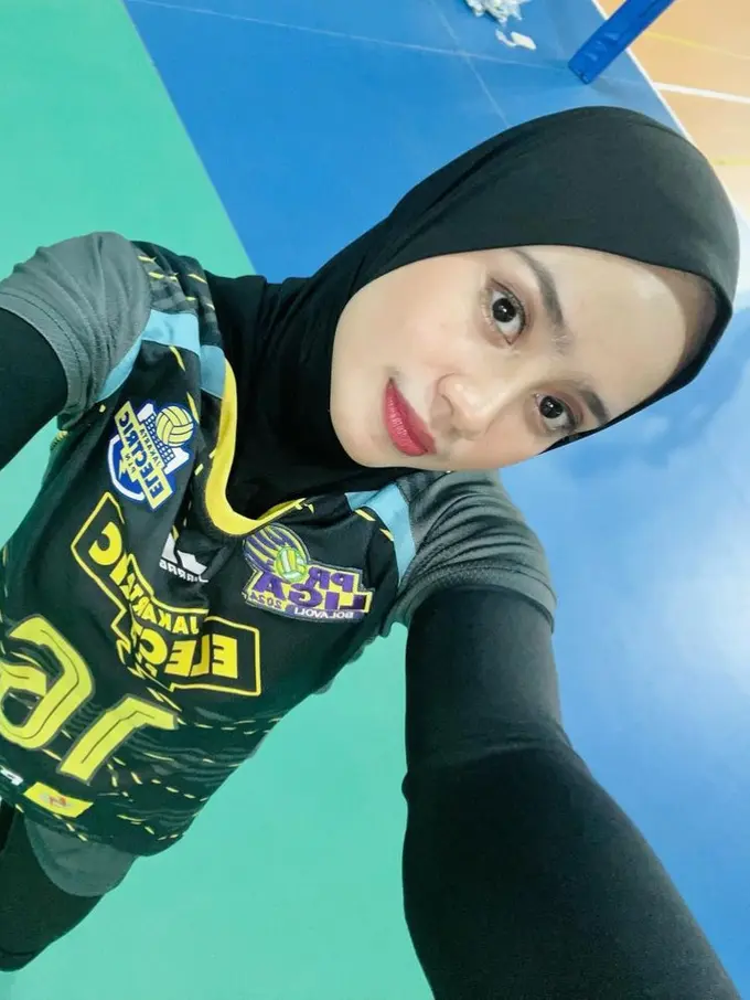 Wahida Muntaza Pemain Voli Jakarta Electric PLN