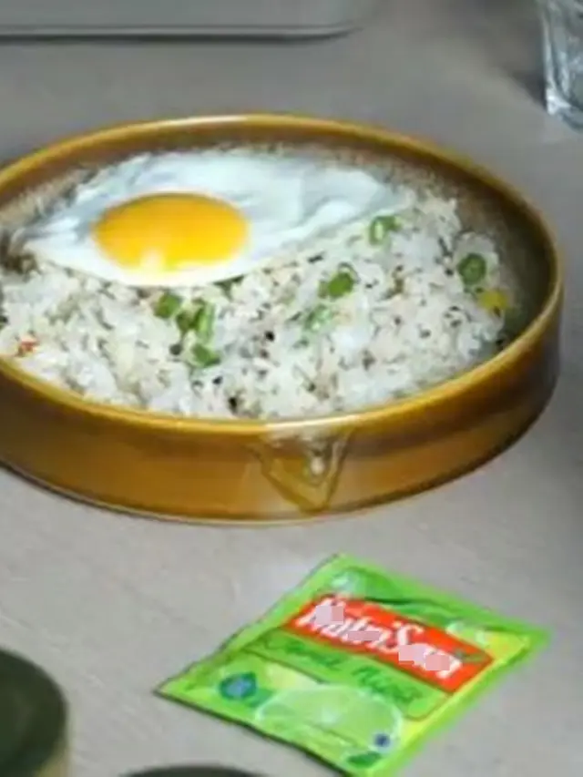5 Potret Nasi Goreng Ini Anti-mainstream, Nyeleneh Bikin Tepuk Jidat
