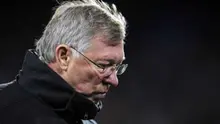 Kekecewaan manajer Manchester United Sir Alex Ferguson seusai kekalahan 1-2 dari FC Basel di penyisihan Grup C Liga Champions di St Jakob Park, Basel, 7 Desember 2011. AFP PHOTO / VALERIANO DI DOMENICO