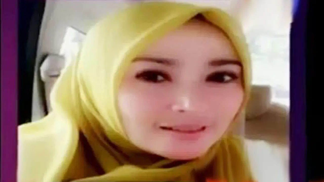 VIDEO: 2 Seprai, 2 Bantal dan TV Disita dari Rumah Firza Husein