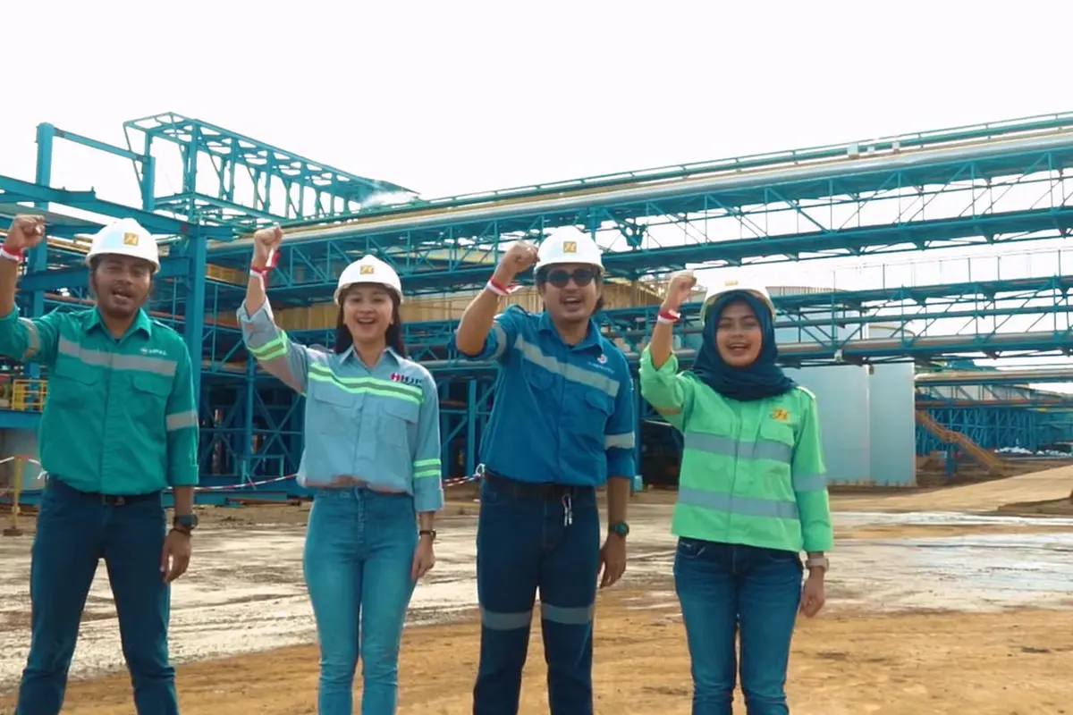 Tenaga kerja berusia milenial di Harita Nickel/Youtube Harita Nickel