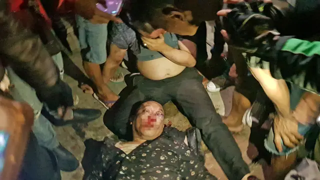 Tabrak Belasan Pengendara, Pengemudi Babak Belur Diamuk Warga