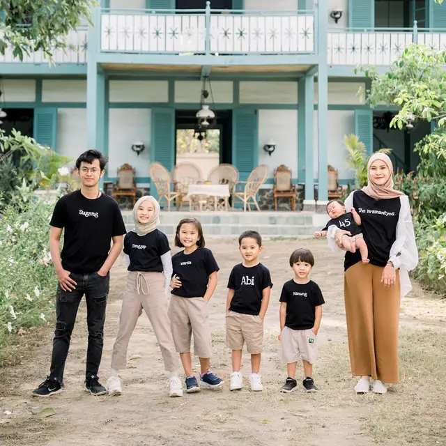 [Fimela] Zaskia Adya Mecca