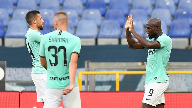 FOTO: Inter Milan Cukur Genoa 3-0