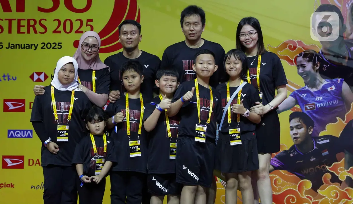 Selama 12 tahun bersama, berbagai prestasi berhasil ditorehkan Mohammad Ahsan/Hendra Setiawan. Mulai dari dua kali gelar Kejuaraan Dunia 2013 dan 2015, serta satu medali emas Asian Games 2014, juara All England 2014 dan 2019, dan Indonesia Open 2013. (Liputan6.com/Herman Zakharia)