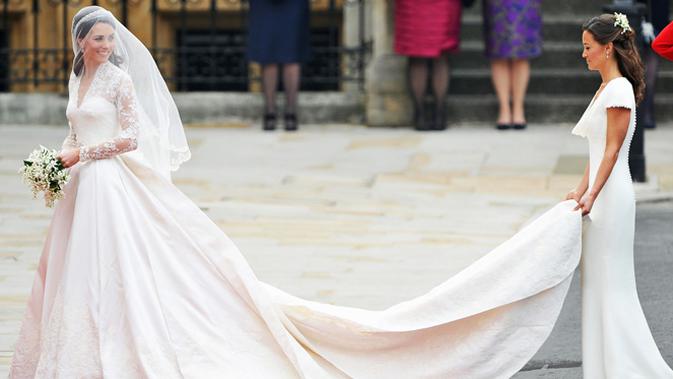 5 Fakta Menarik Gaun Pengantin Kate Middleton Setelah 10 ...