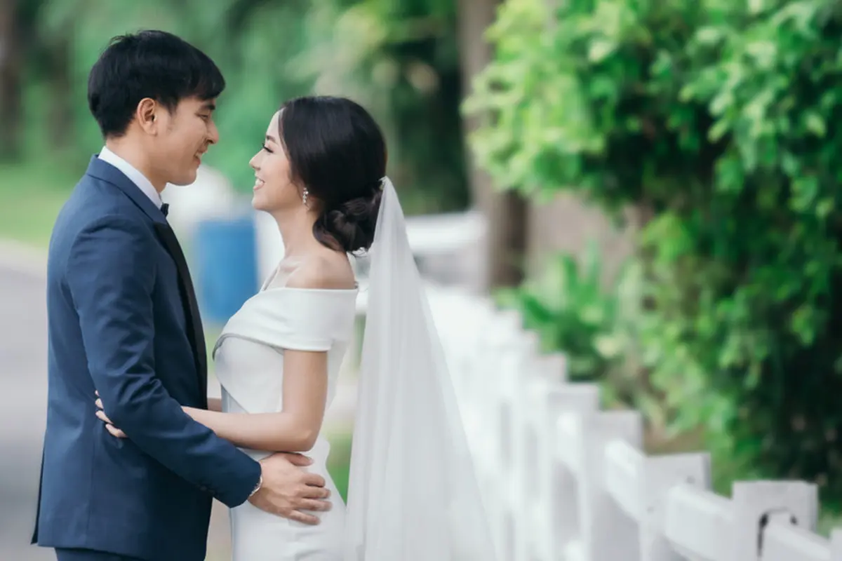 couple cinta bahagia