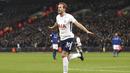 1. Harry Kane (Tottenham Hotspur) - 21 Gol (1 Penalti). (AP/John Walton)