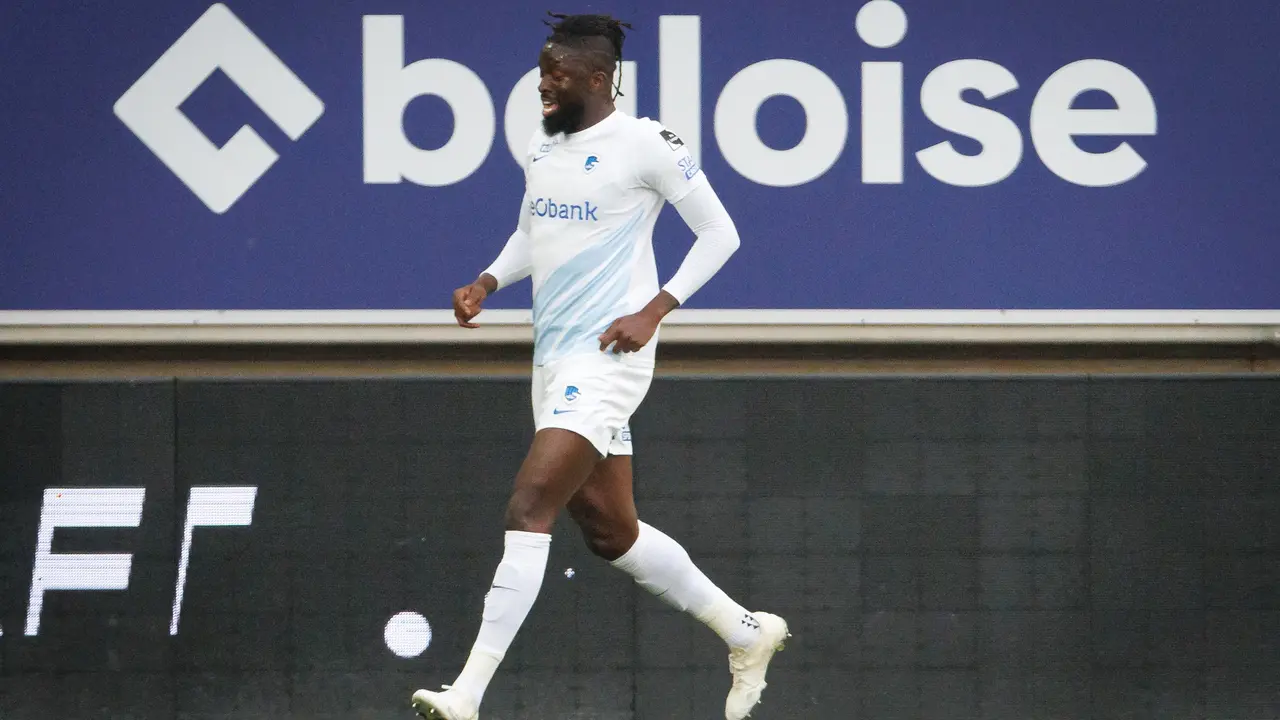 Pemain incaran Manchester United  Tolu Arokodare