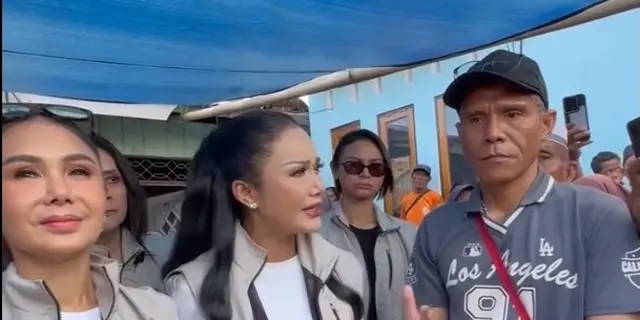 Kris Dayanti dan Yuni Shara Kunjungi Korban Gempa NTT, Fokus Beri Dukungan untuk Anak-Anak