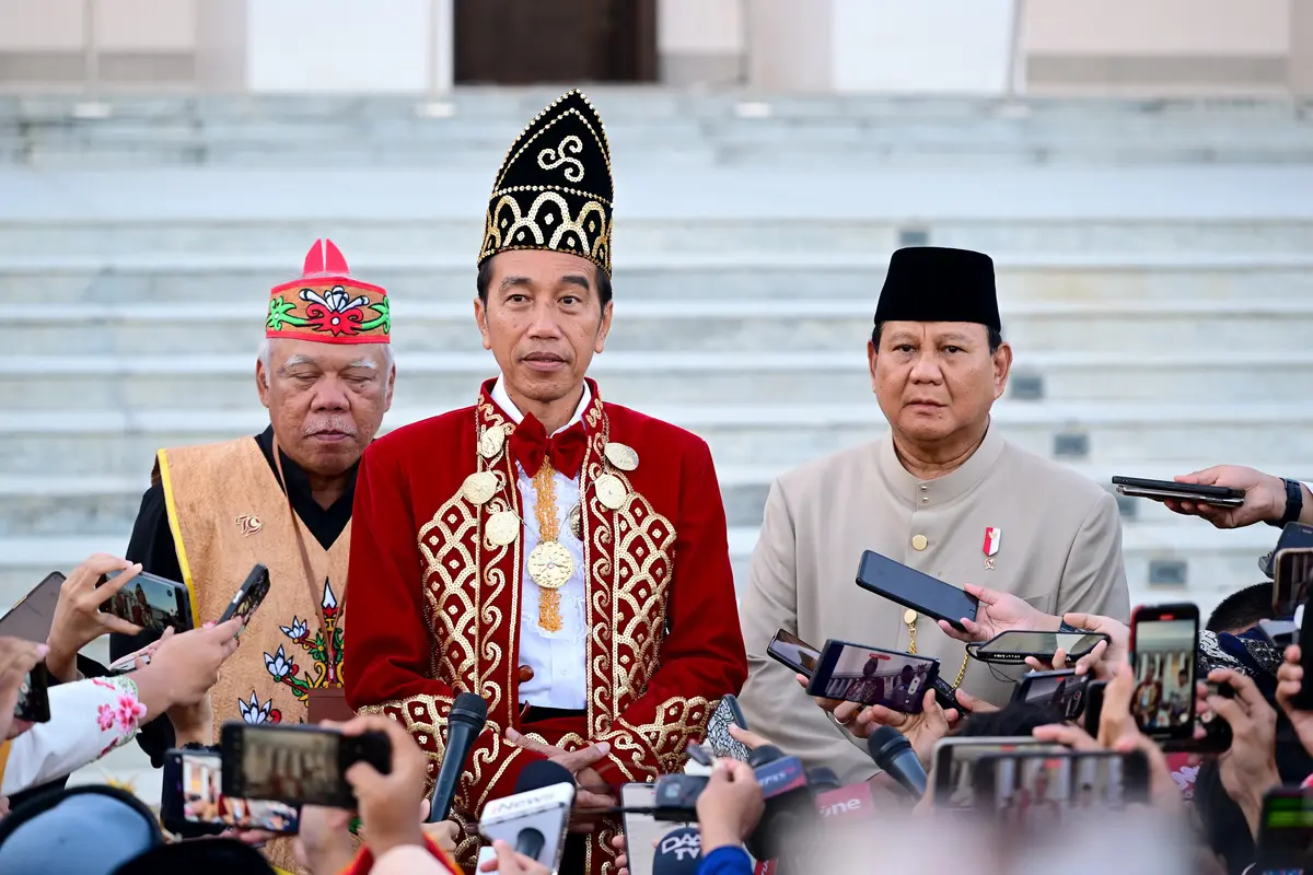 Jokowi Didampingi Prabowo dan Basuki Usai Upacara HUT RI di IKN