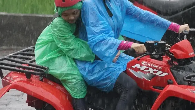 Momen Seru Liburan Keluarga Anang Hermansyah di Bali. (instagram/ashanty_ash, instagram/ananghijau, instagram/queenarsy, instagram/arsya.hermansyah)