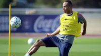 Milan Bidik Defender Spurs