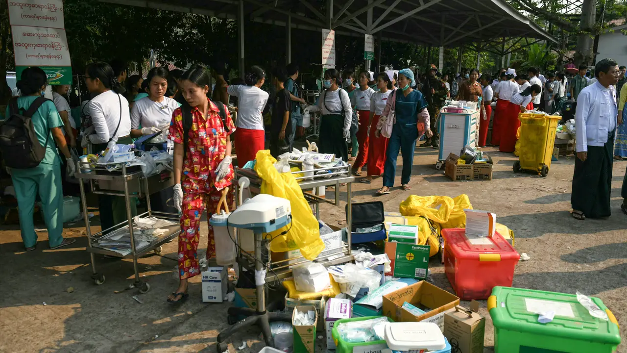 Sejumlah Pasien di Kompleks Rumah Sakit Thailand Dievakuasi