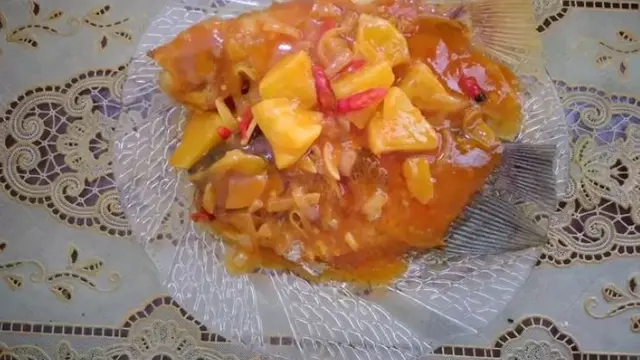 Gurame Pedas Manis Asam Nanas